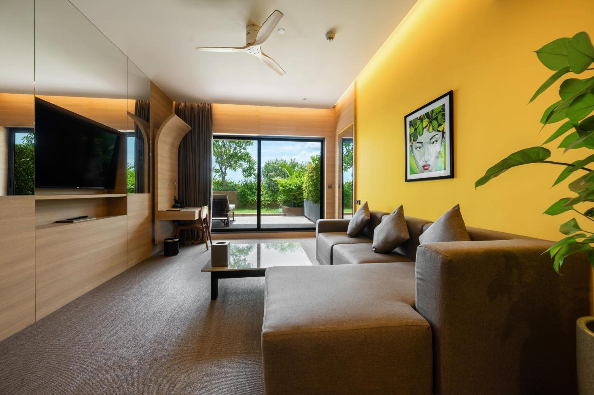 Khách sạn Sun & Moon, Riverside 5*