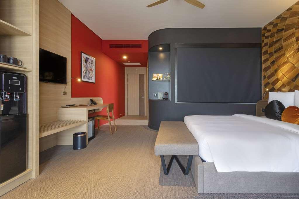 Sun & Moon, Riverside Khách sạn 5*