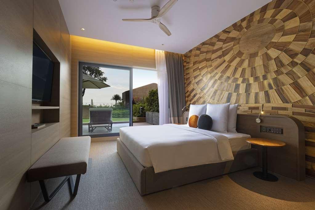 Hotel Sun & Moon, Riverside