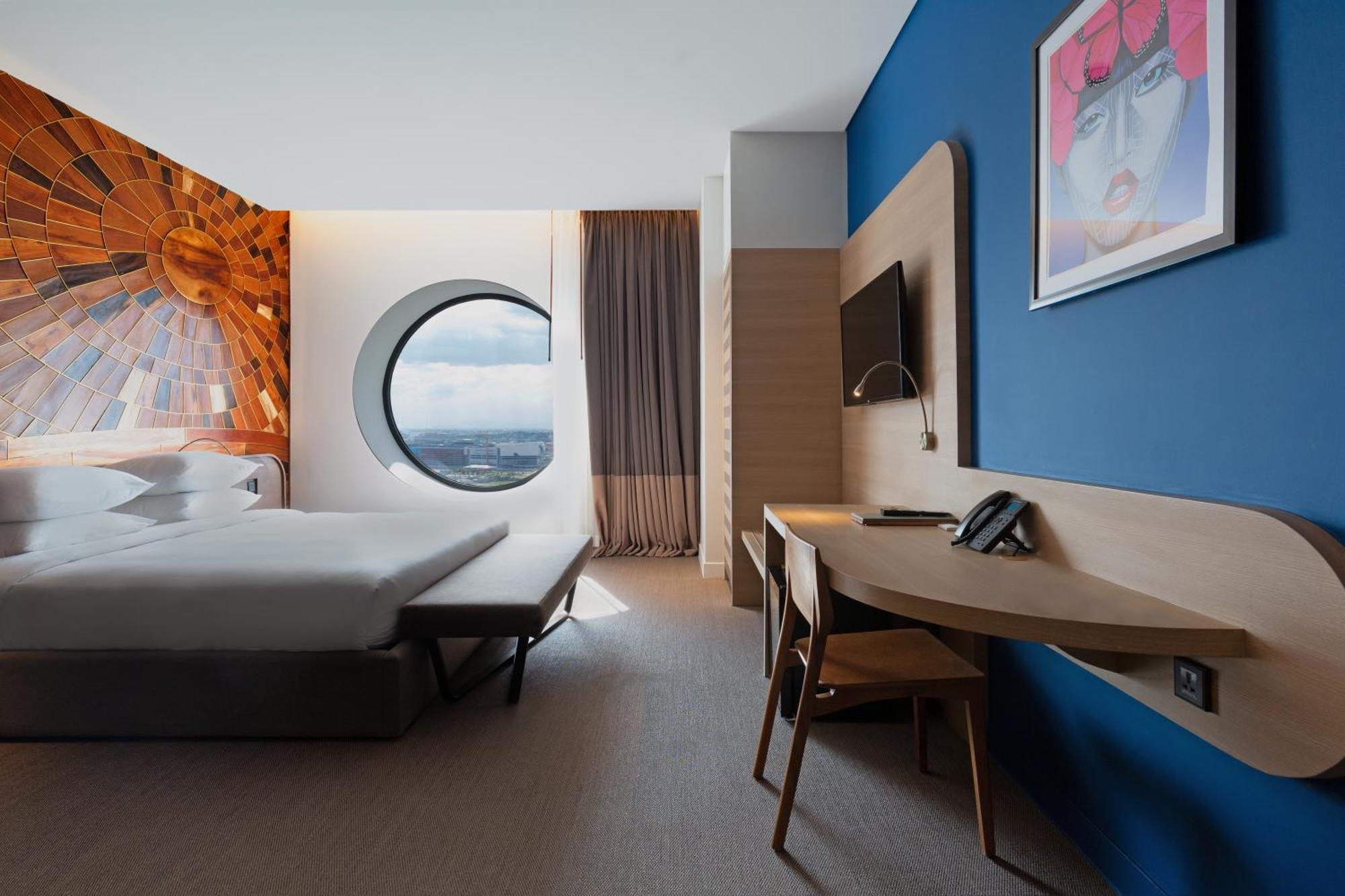 Hotel Sun & Moon, Riverside 5*
